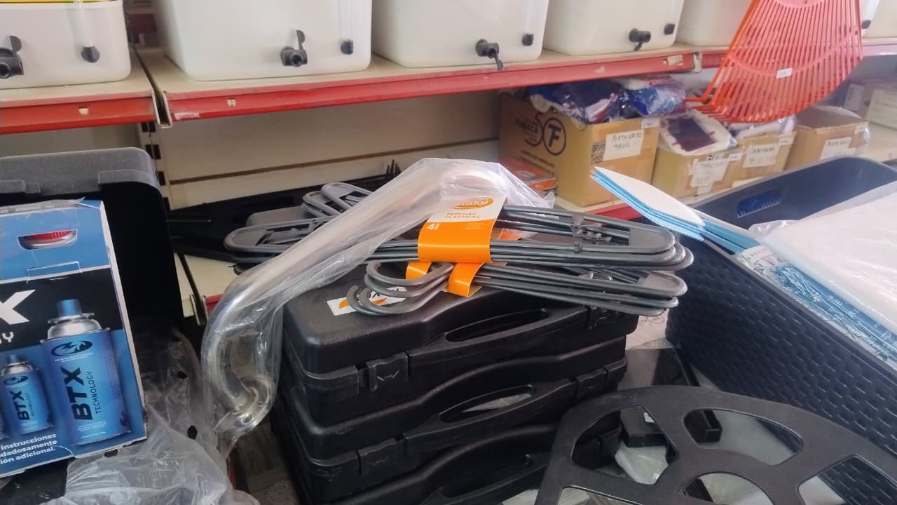 d936f6bd-8fea-46d9-a146-6e693504311d